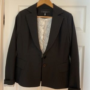 White House Black Market Women’s Suit Size 8